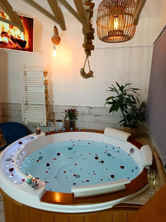 Le Marechal Duplex - Appartement Avec Jacuzzi - Caen Hyper Centre Zewnętrze zdjęcie